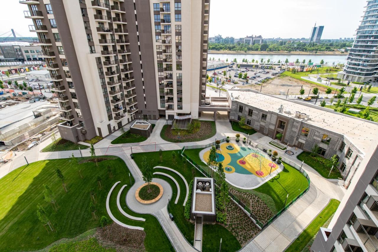 Waterfront Bramar