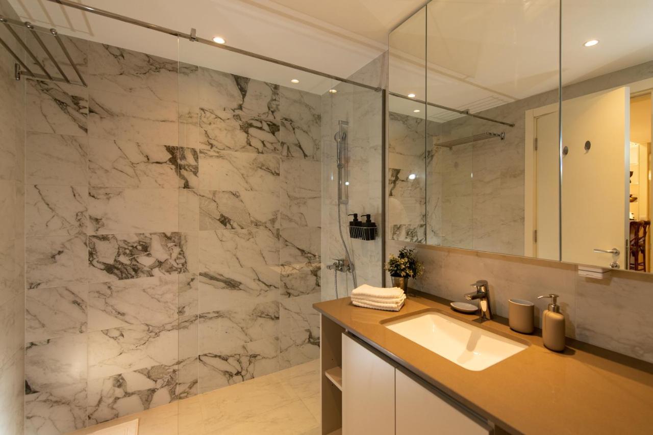 Waterfront Bramar Apartment *